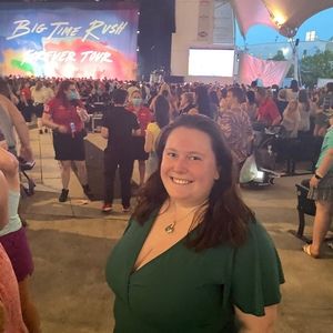 Meet your Posher, Melissa